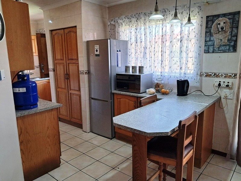 Lovely three bedroom for sale in Montana Park