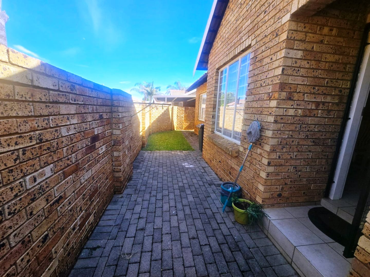 Three bedroom doube garage for sale in Annlin