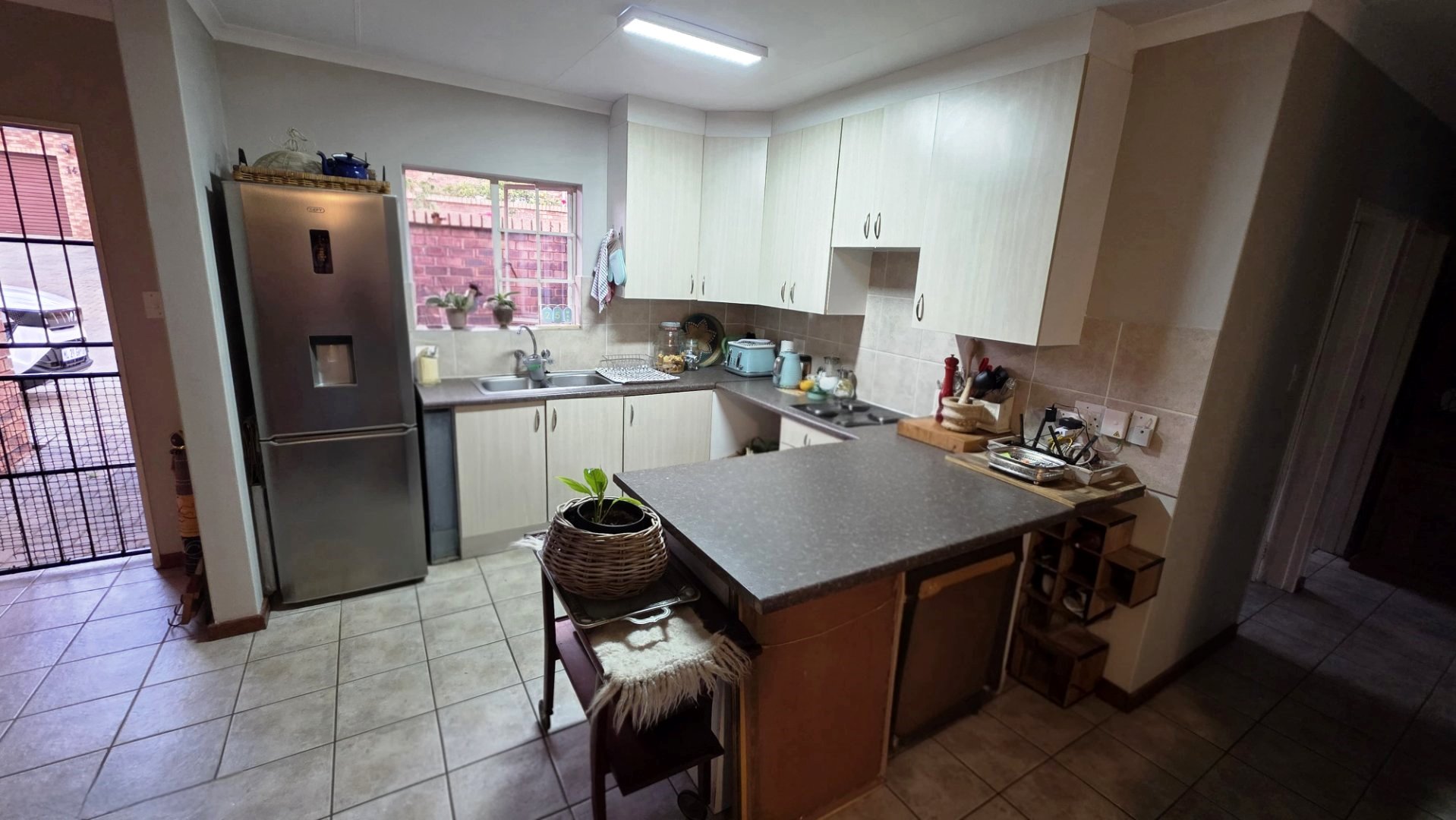 Lovely three bedroom for sale in Magalieskruin