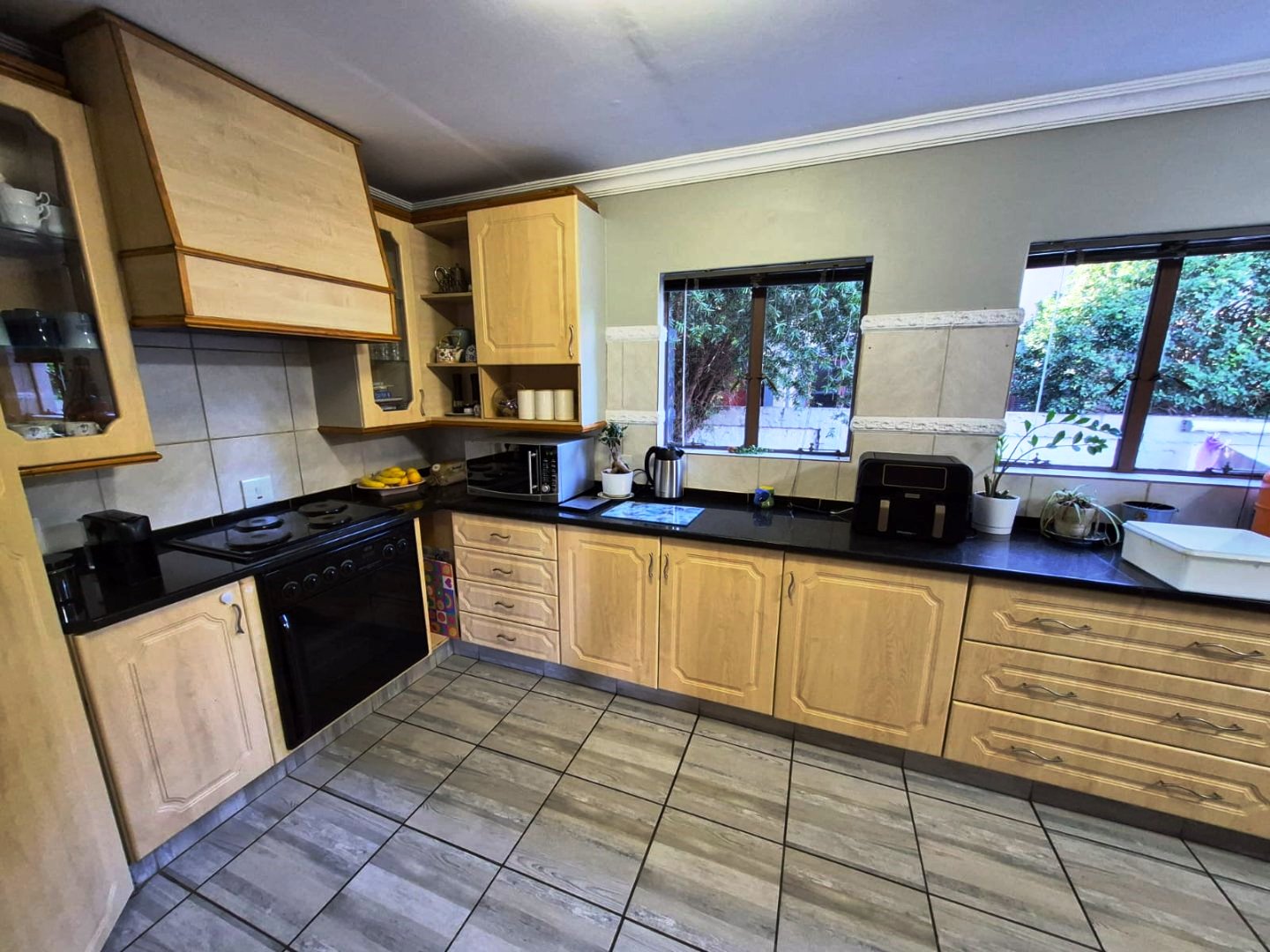 Four bedroom in Montana Tuine estate for sale