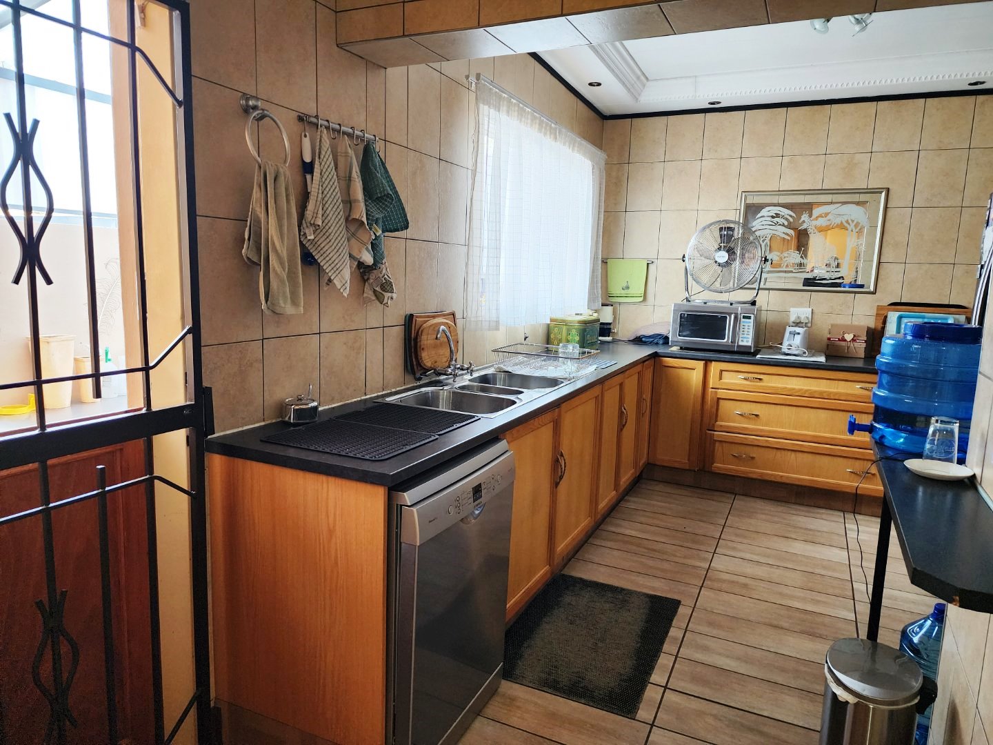 Lovely three bedroom for sale in Theresapark