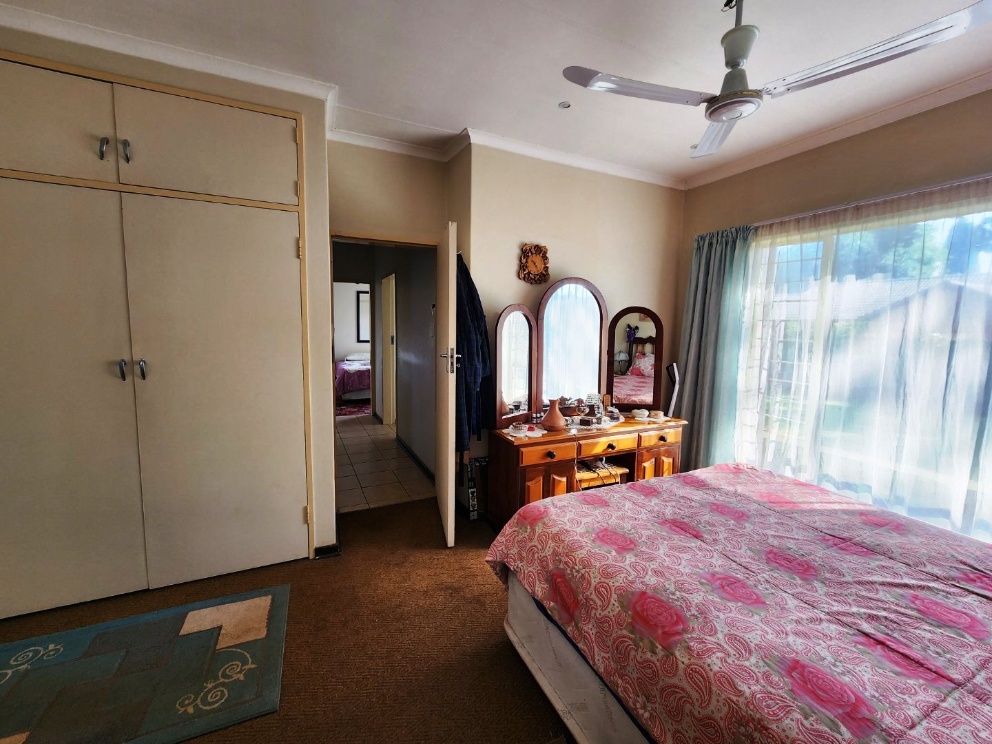 Lovely three bedroom for sale in Theresapark