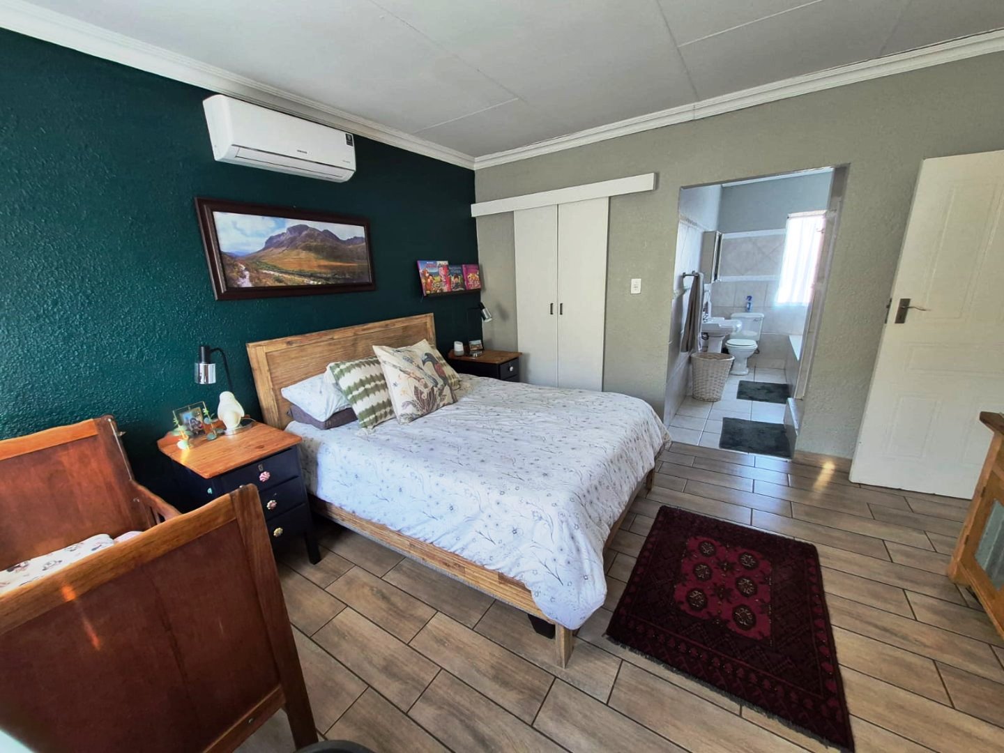 Four bedroom in Montana Tuine estate for sale
