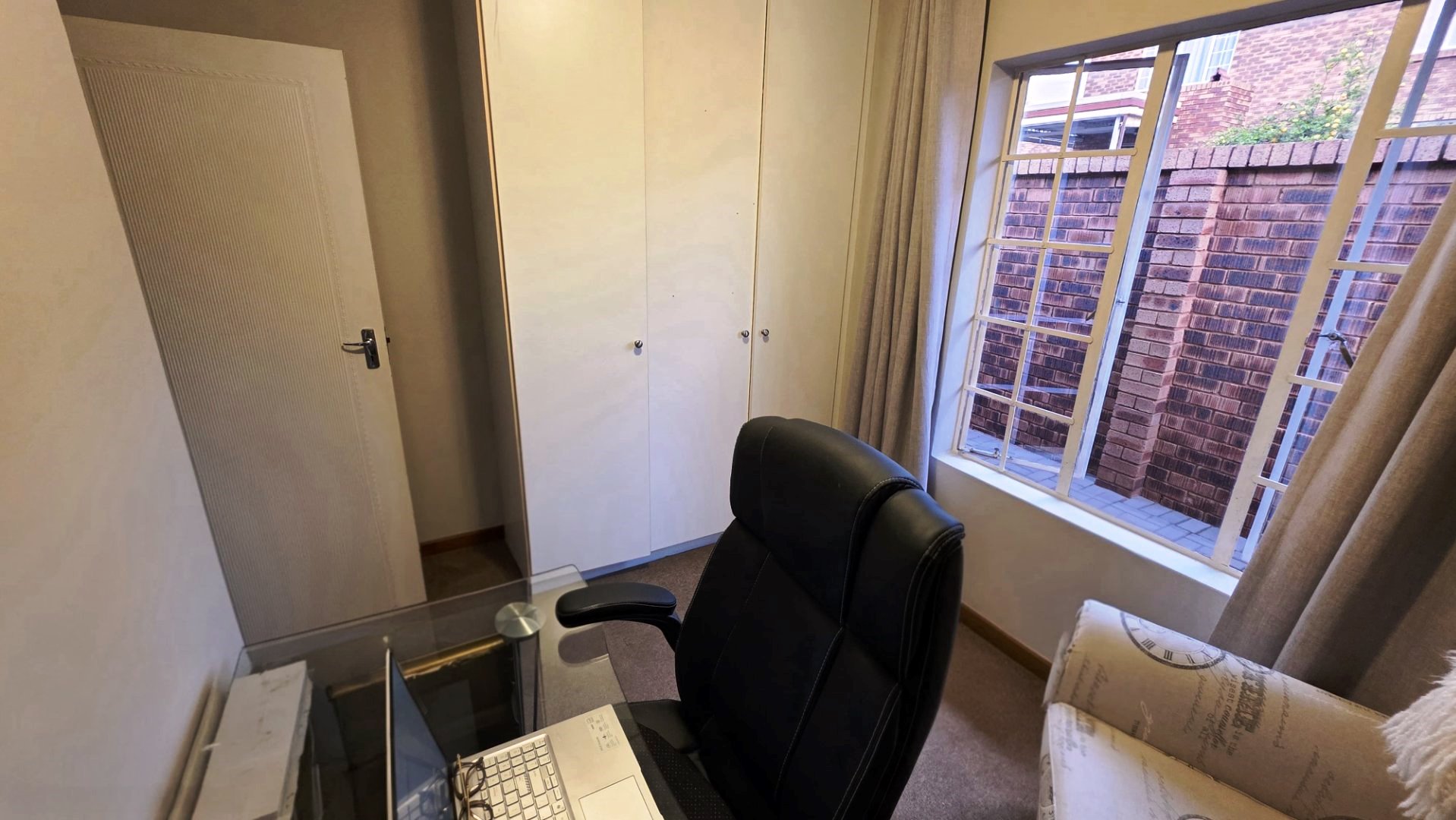 Lovely three bedroom for sale in Magalieskruin