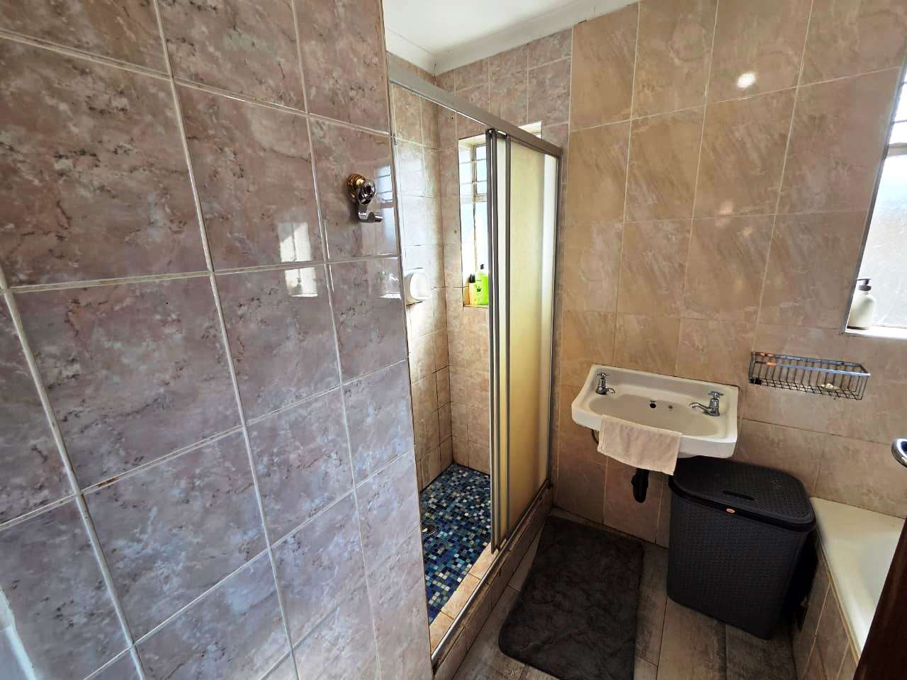 Nice three bedroom in gated community for sale