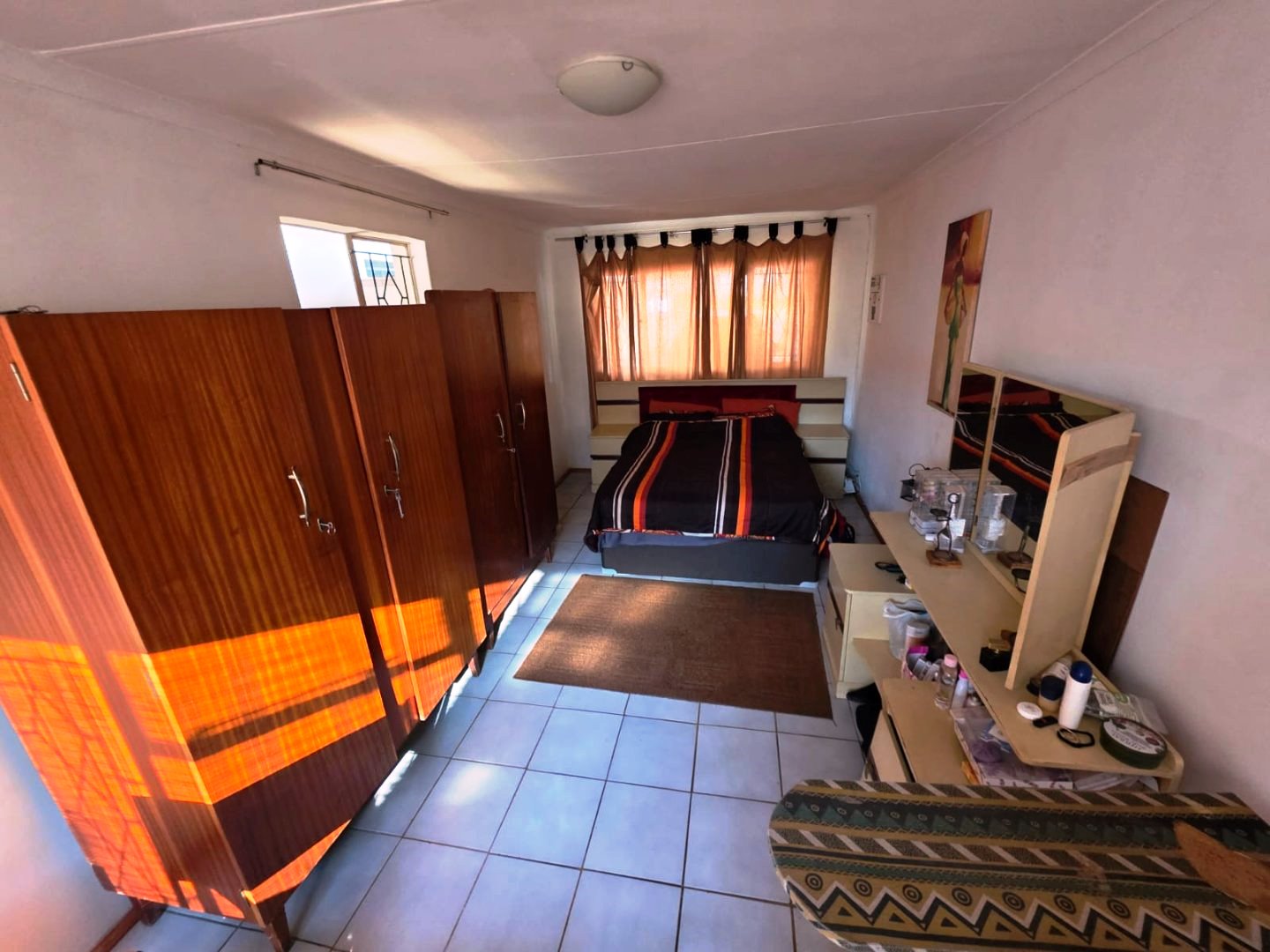 Four bed with granny flat for sale in Annlin