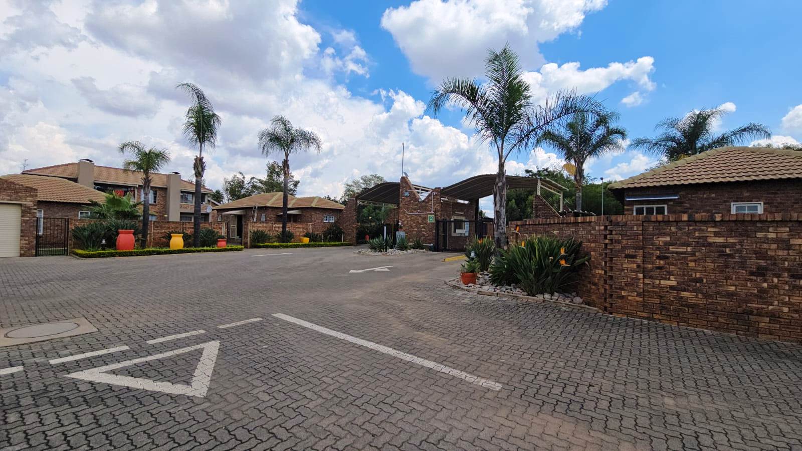 Beautiful two bedroom for sale in Andeon