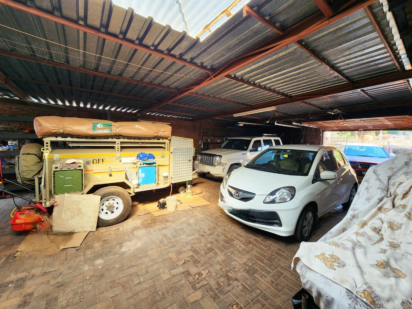 Lovely three bedroom for sale in Theresapark