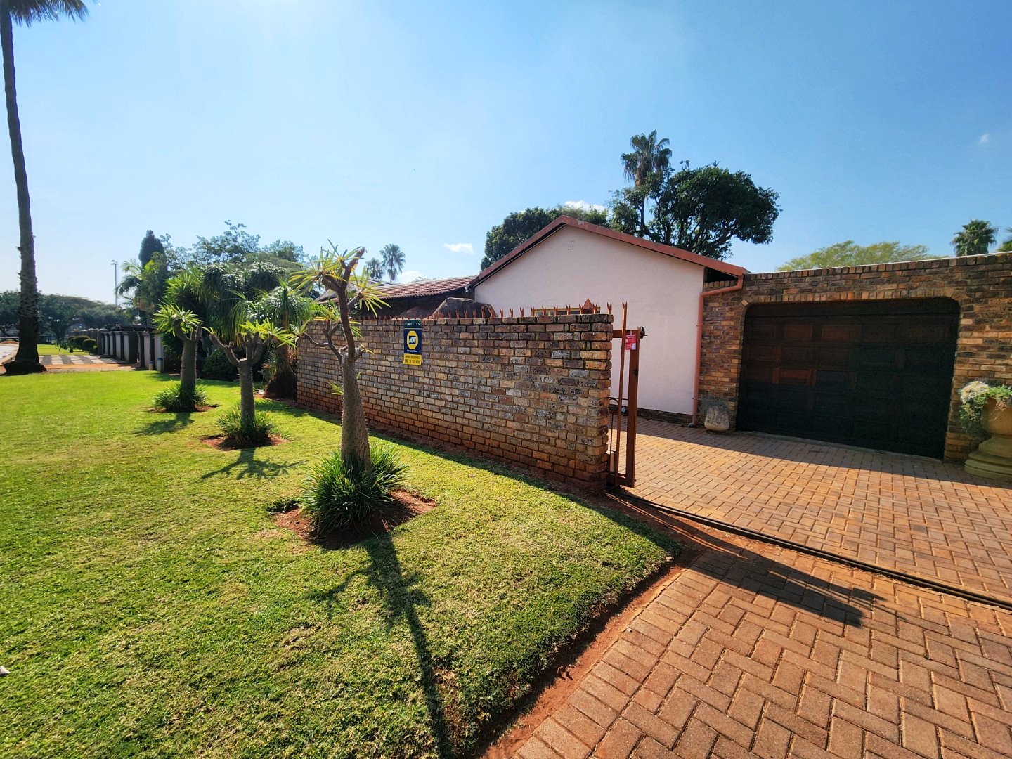 Lovely three bedroom for sale in Theresapark