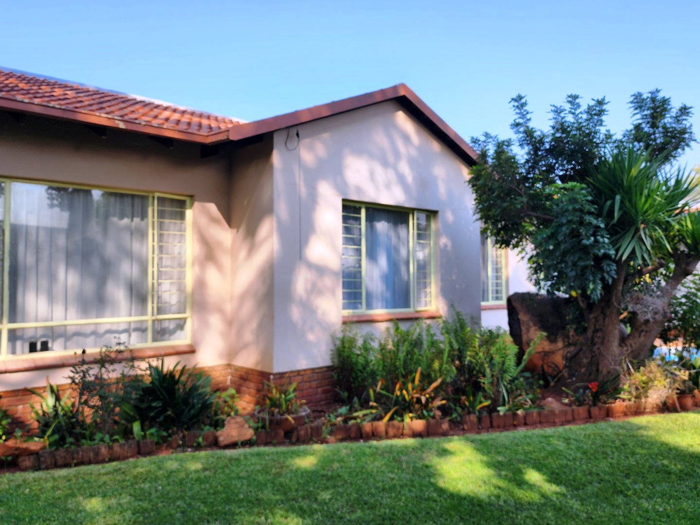 Lovely three bedroom for sale in Theresapark