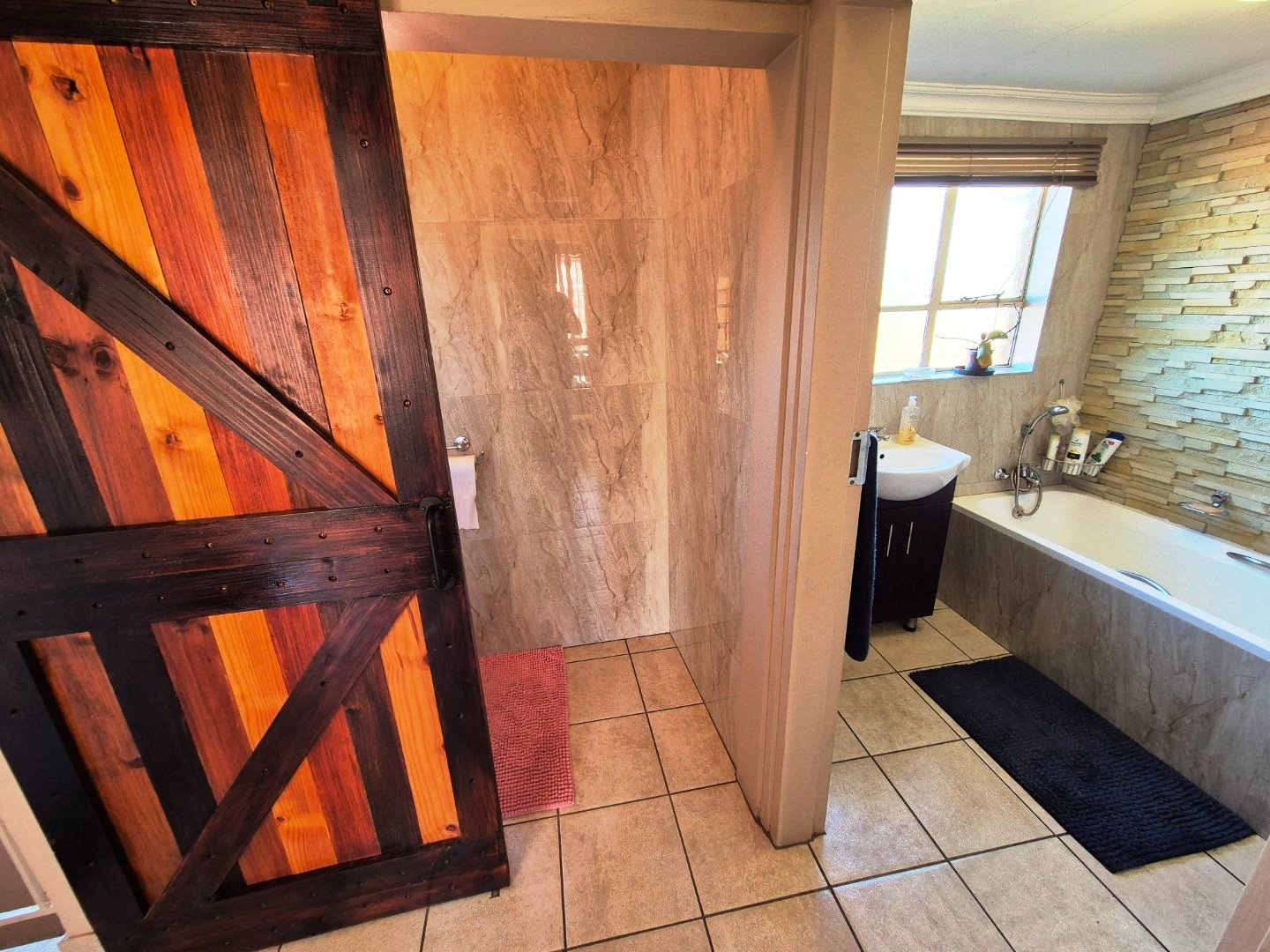 Beautiful two bedroom for sale in Dorandia
