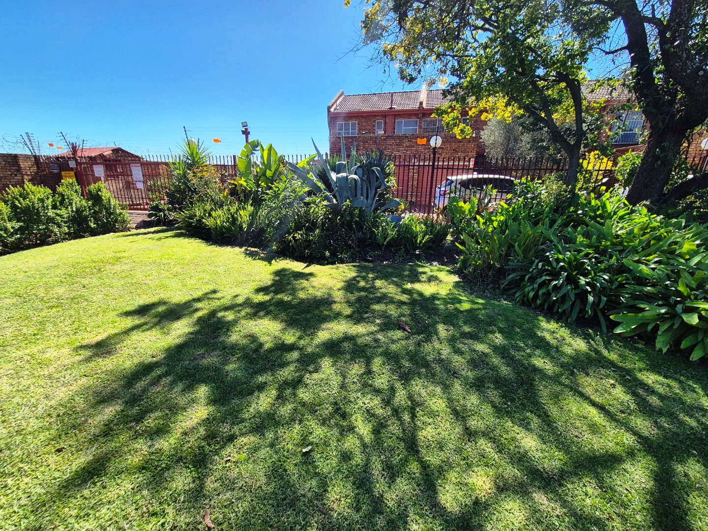 Beautiful two bedroom for sale in Dorandia
