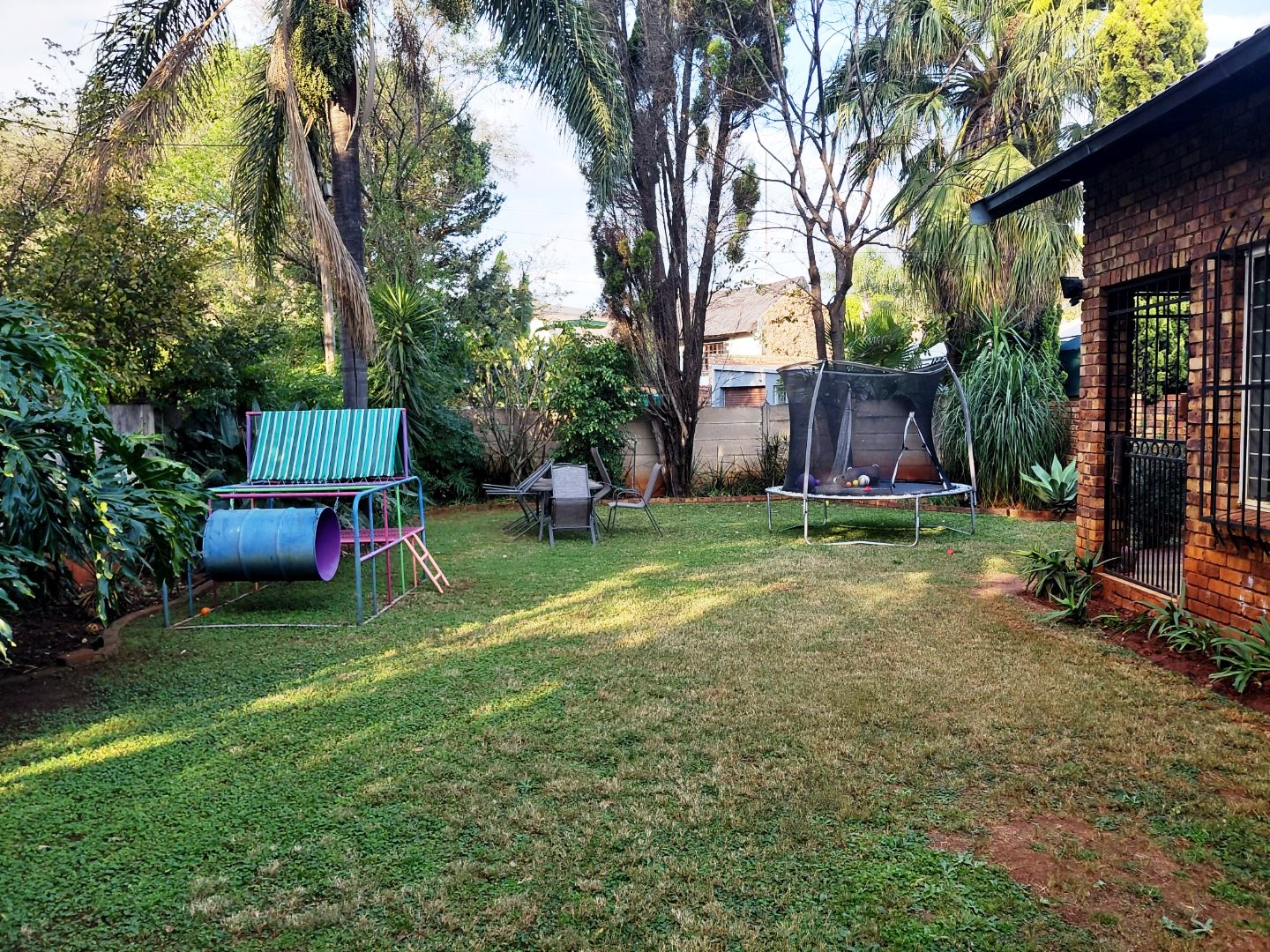 Two bedroom house for sale in old Doornpoort